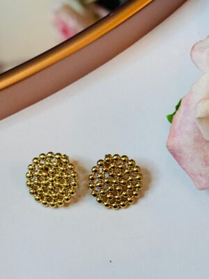 Brinco Bolinhas Arredondado