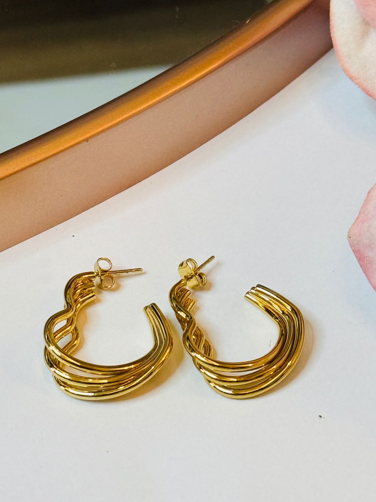 e43f454b-6ee5-4b6a-adec-c0e15b934db0